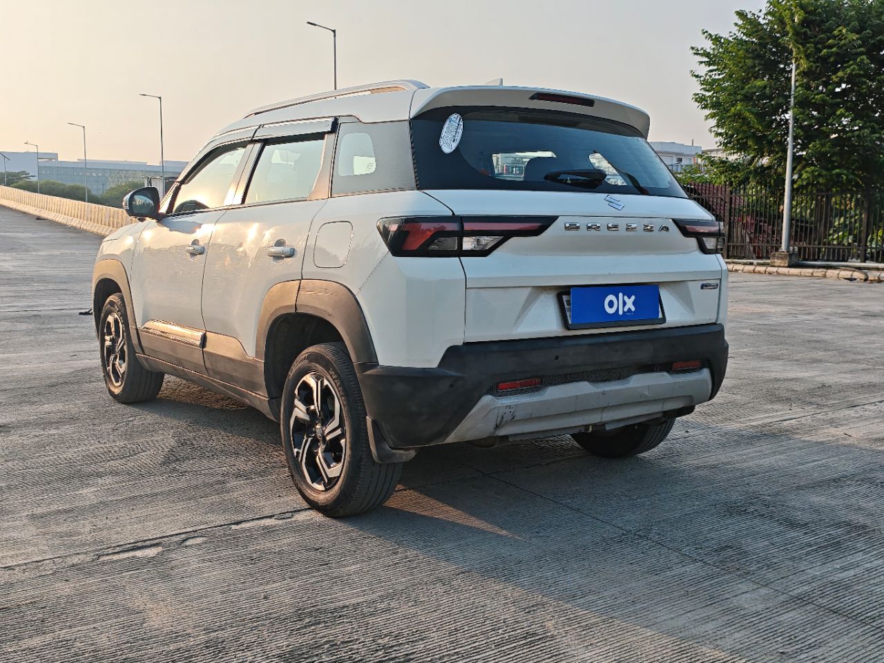 Suzuki Vitara Brezza Zxi Plus 2022 view 10