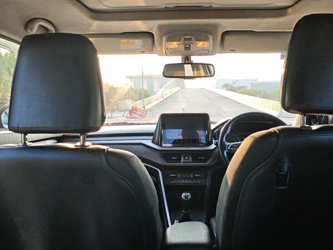Suzuki Vitara Brezza Zxi Plus 2022 view 8