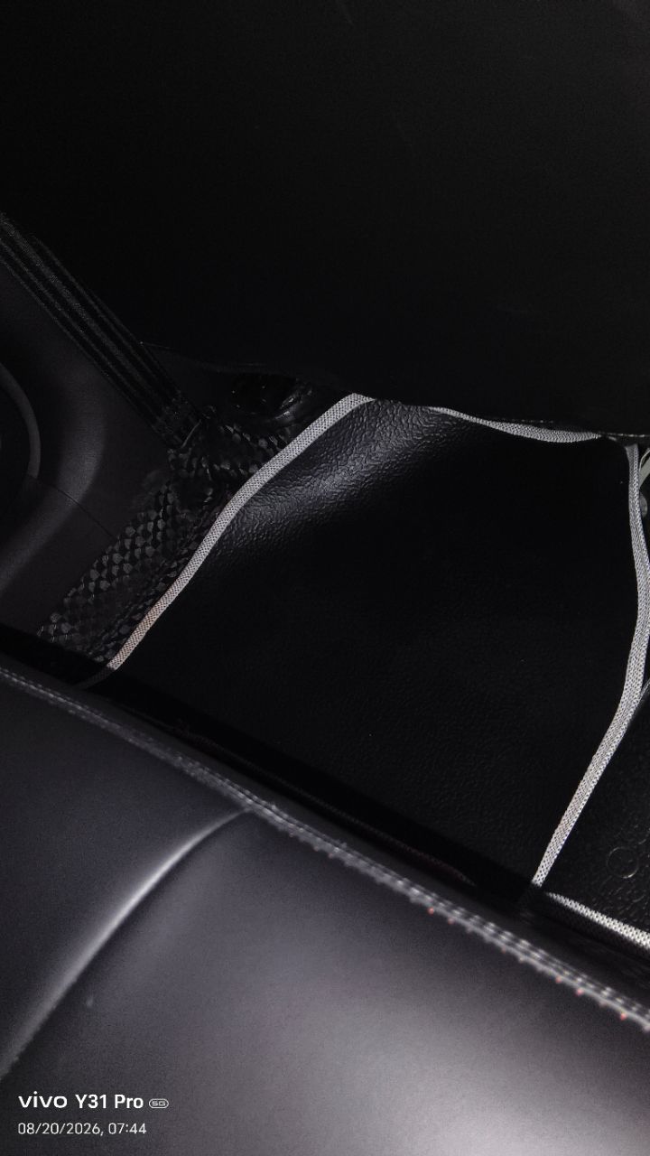 Premium Car Floor Mat view 3