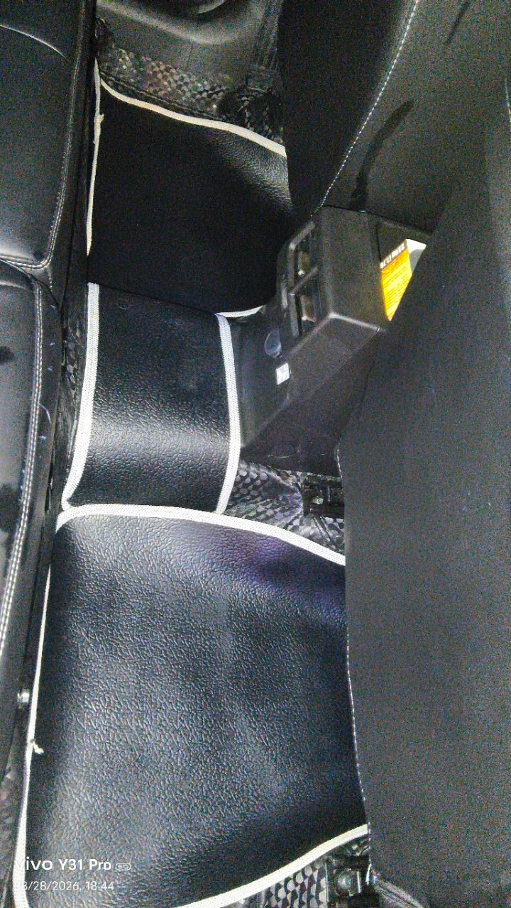 Premium Car Floor Mat view 4