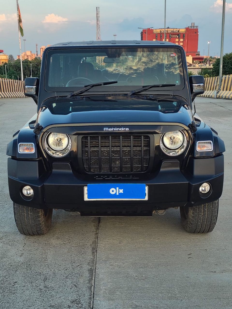 Mahindra Thar 4x4 MT 2024 UP78 view 2
