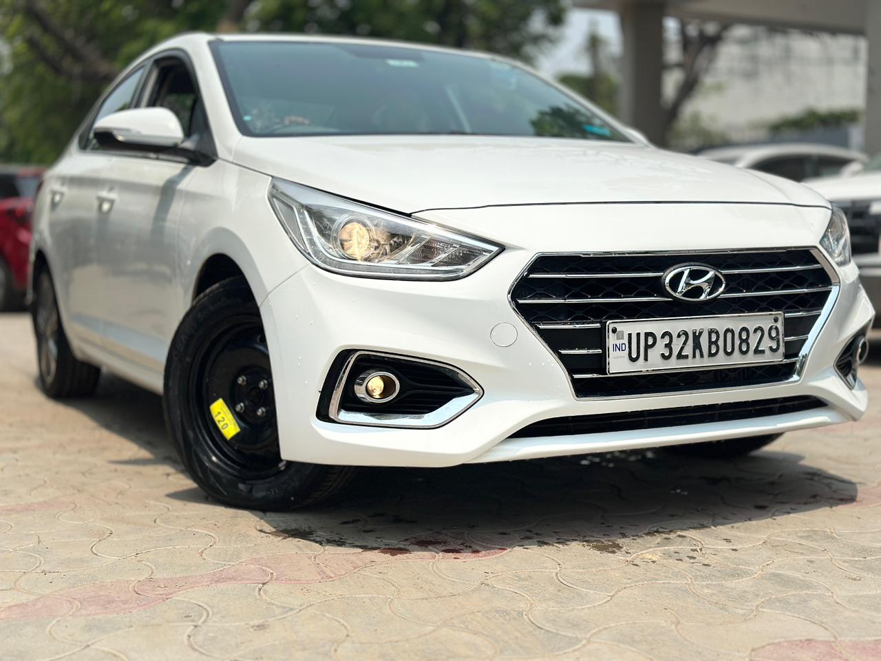 Hyundai Verna Car Rental