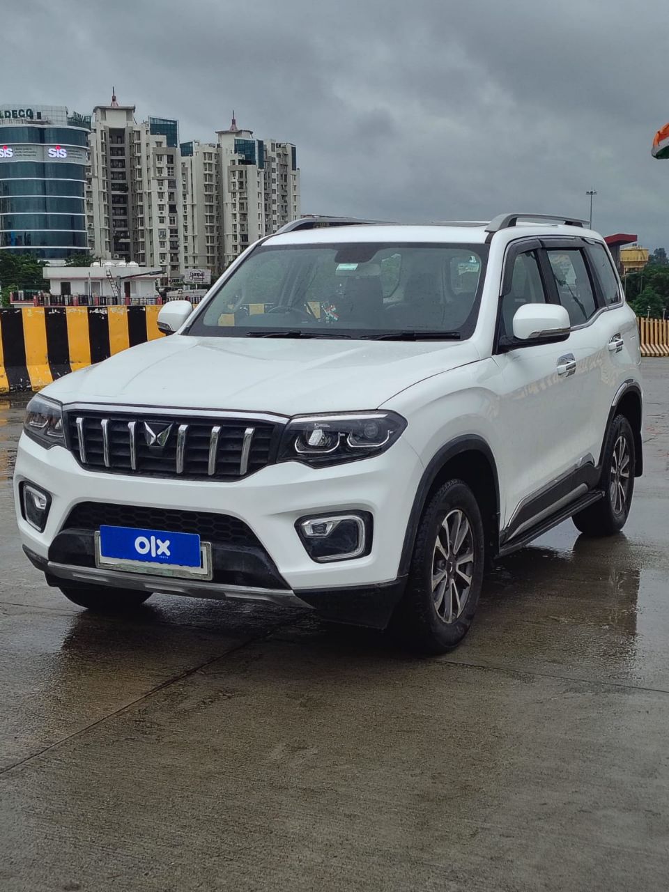 Mahindra Scorpio N Z8 MT 2024 view 3