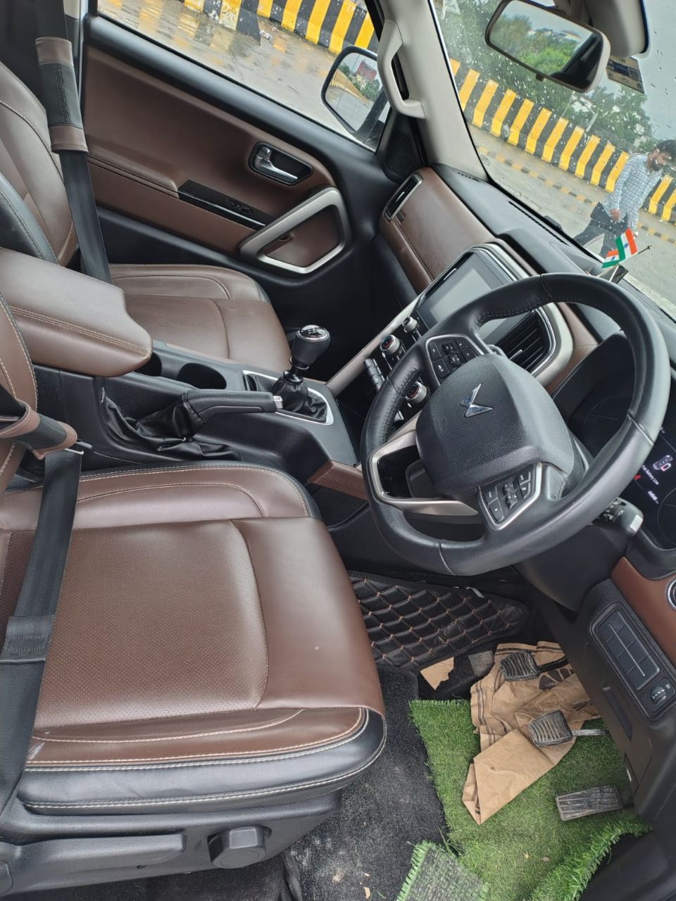 Mahindra Scorpio N Z8 MT 2024 view 4