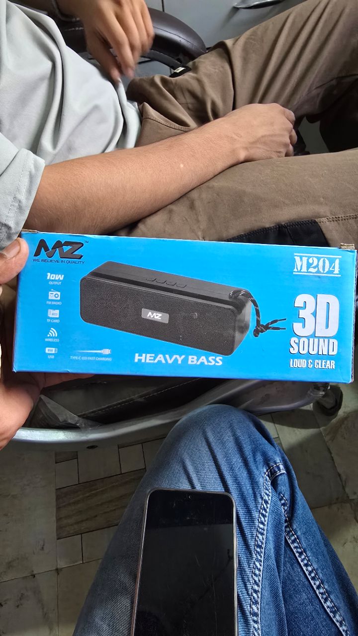 MZ M204 Wireless Speaker view 2
