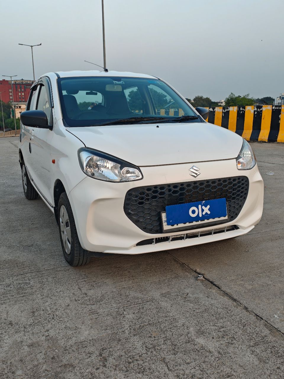 Suzuki Alto K10 AGS Automatic 2025 view 3