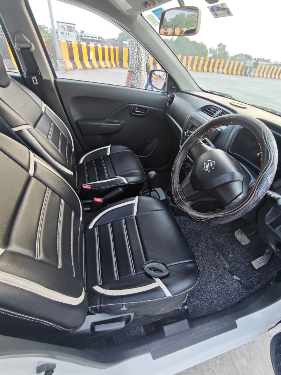 Suzuki Alto K10 AGS Automatic 2025 view 6