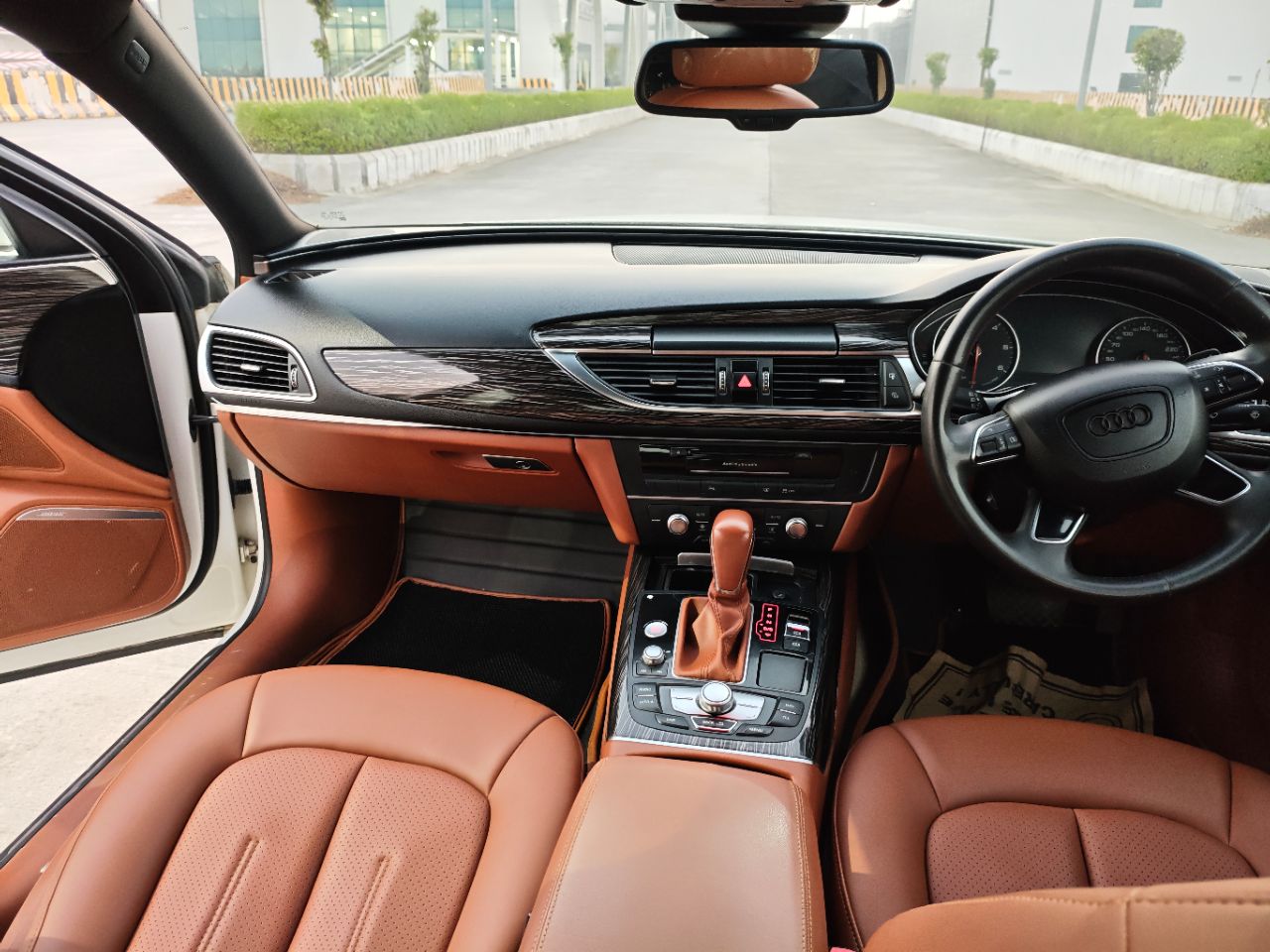 Audi A6 35 TDI 2017 view 4