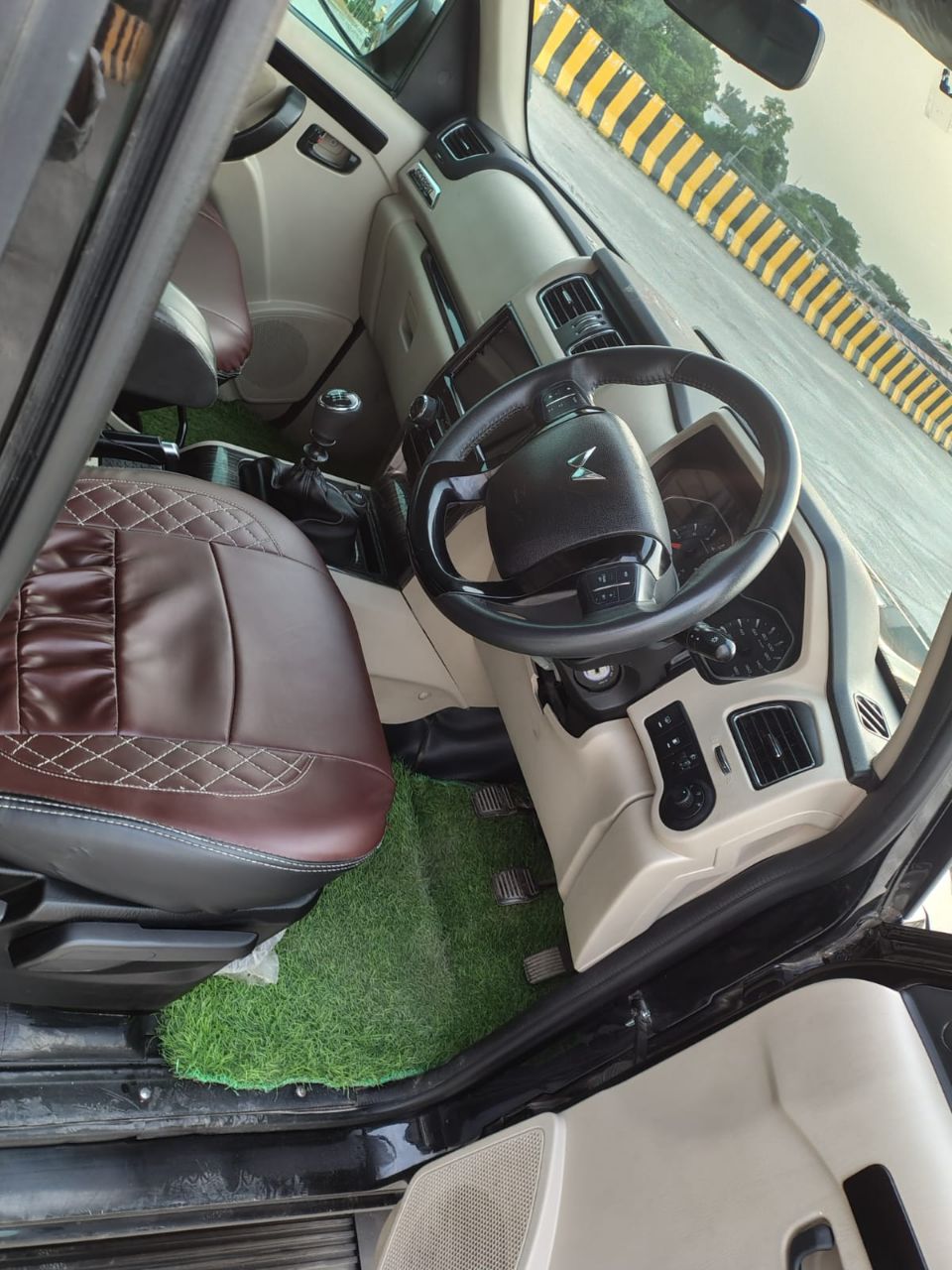 Mahindra Scorpio S11 MT 2025 view 5