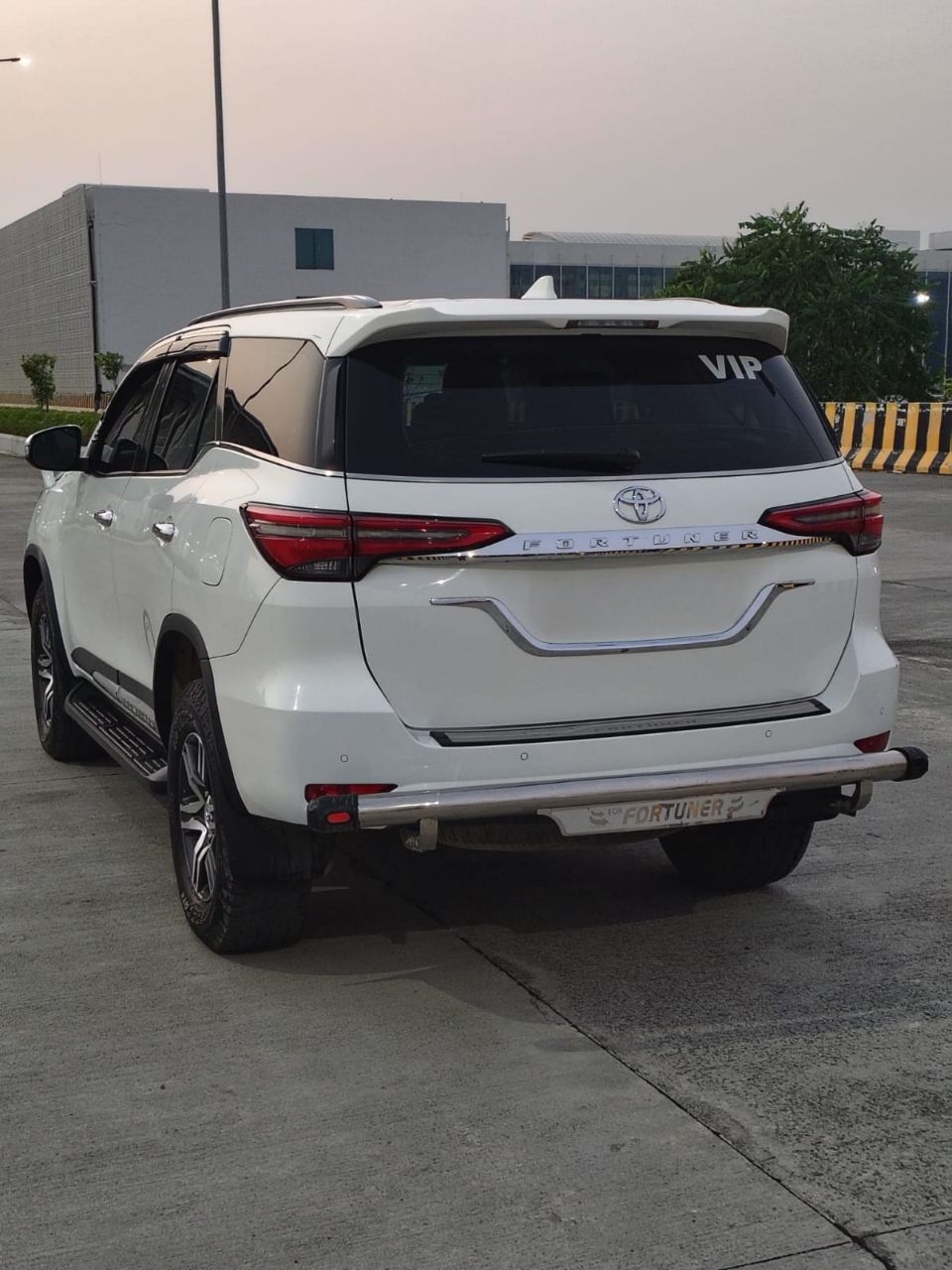 Toyota Fortuner 4X2 MT 2022 view 9