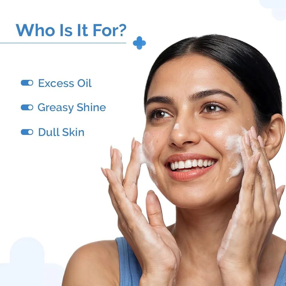 The Derma Co Oil-Free Daily Face Wash With Hyaluronic Acid, Glycolic Acid & Multivitamins for Clear & Hydrated Skin - 100ml view 2