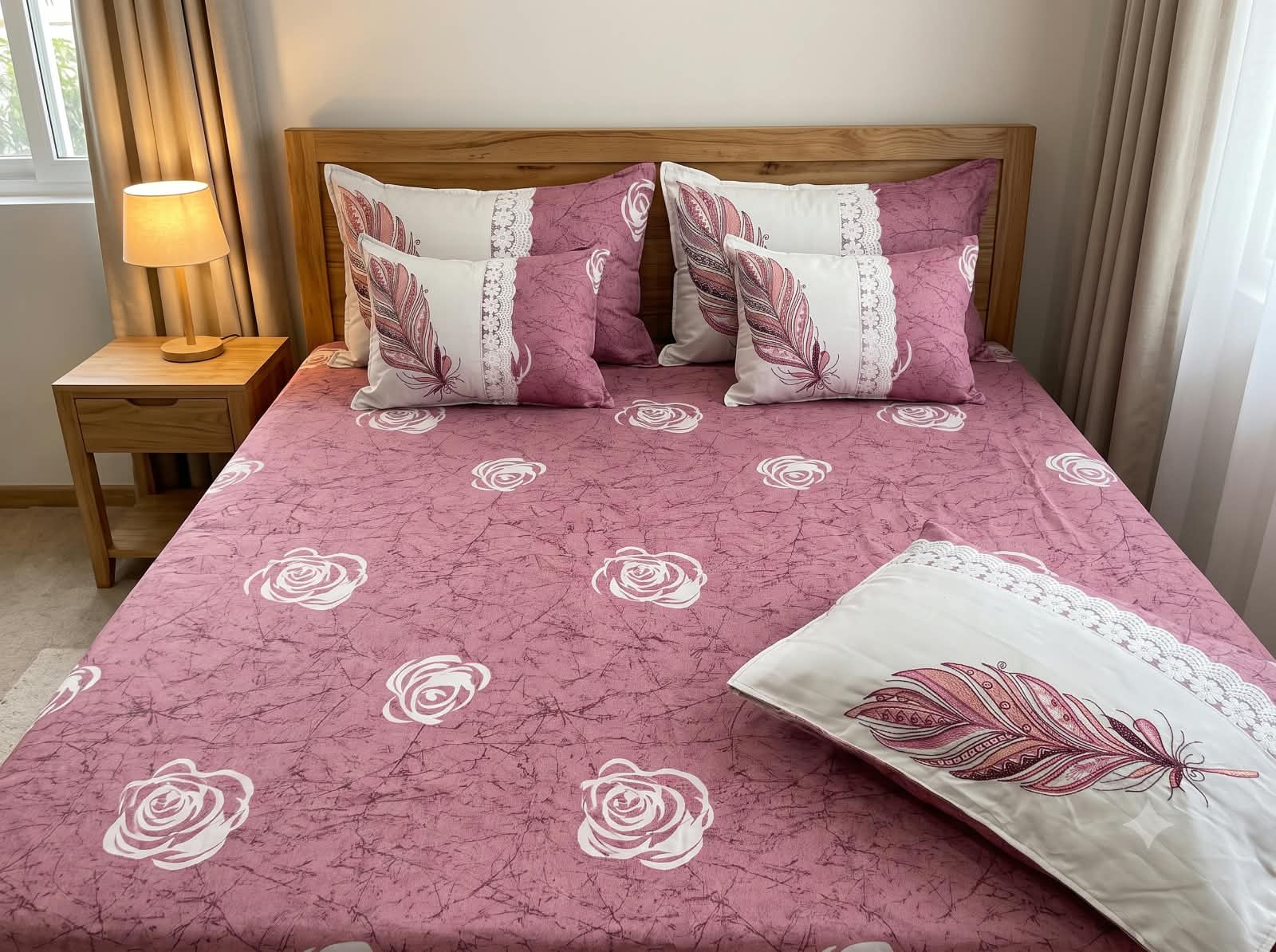 5 Pcs Premium Double Bedsheet Set view 3