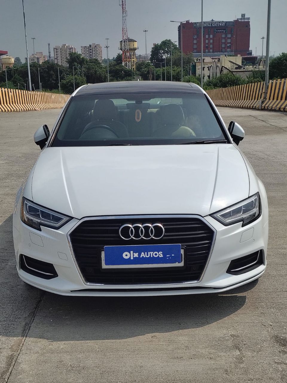Audi A3 35 TDI 2017 view 3