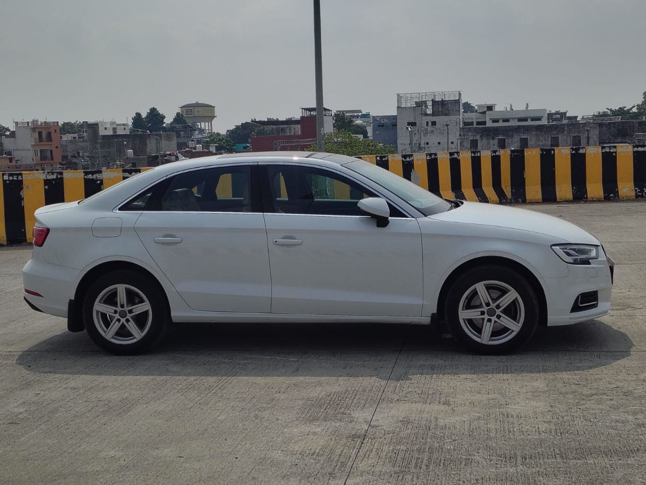Audi A3 35 TDI 2017 view 7