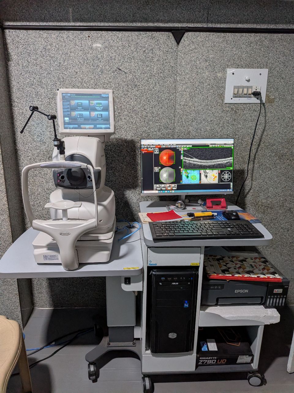 Ophthalmic Imaging System view 2