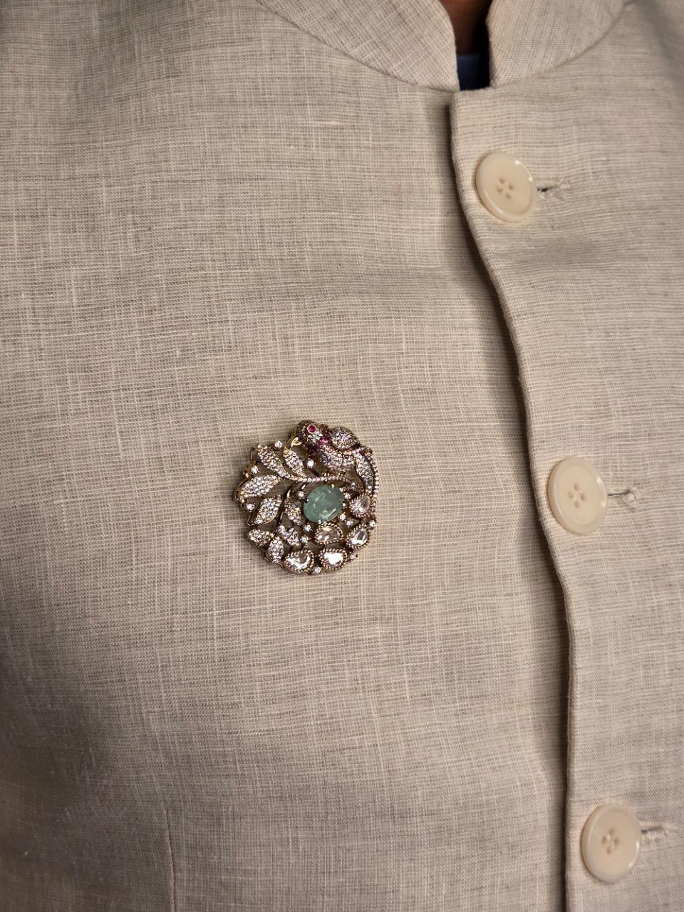 Kundan Bird Brooch view 2