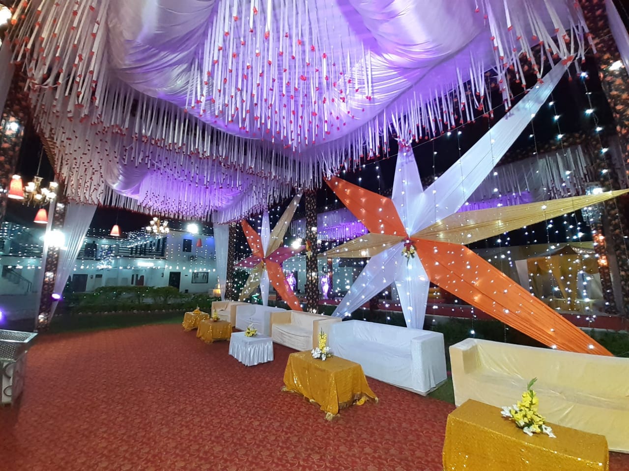 Decorative Wedding Setup