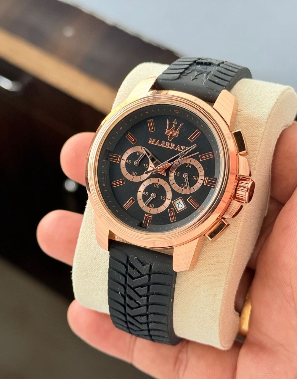 Maserati Watch view 3