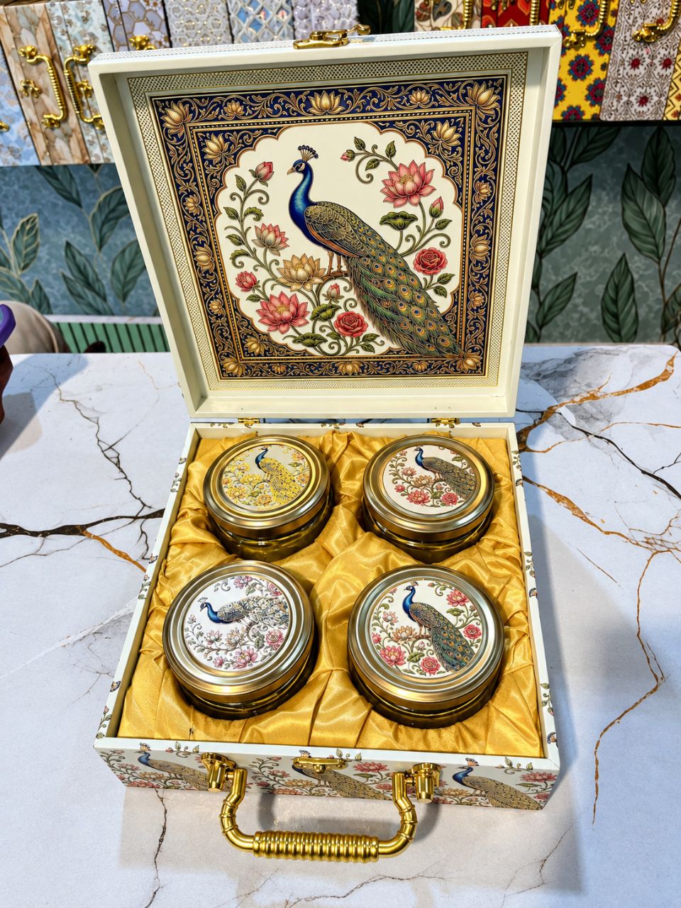 Peacock Design Container Set view 2