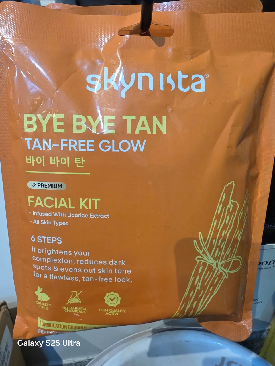 Skynista Bye Bye Tan Facial Kit view 2
