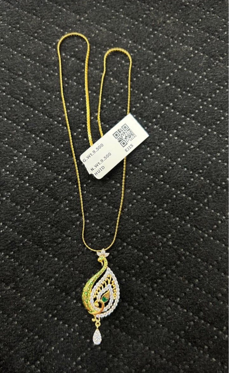 Pendant Set with Earring view 4