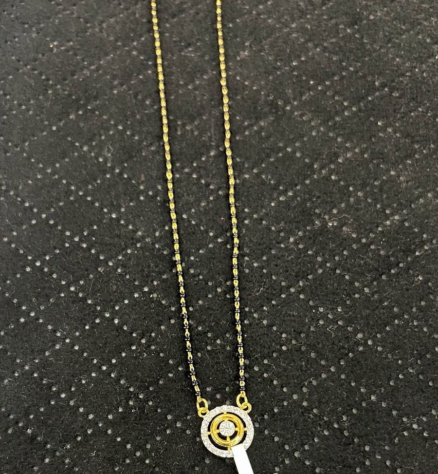 Lightweight Mangalsutra (18k) view 5