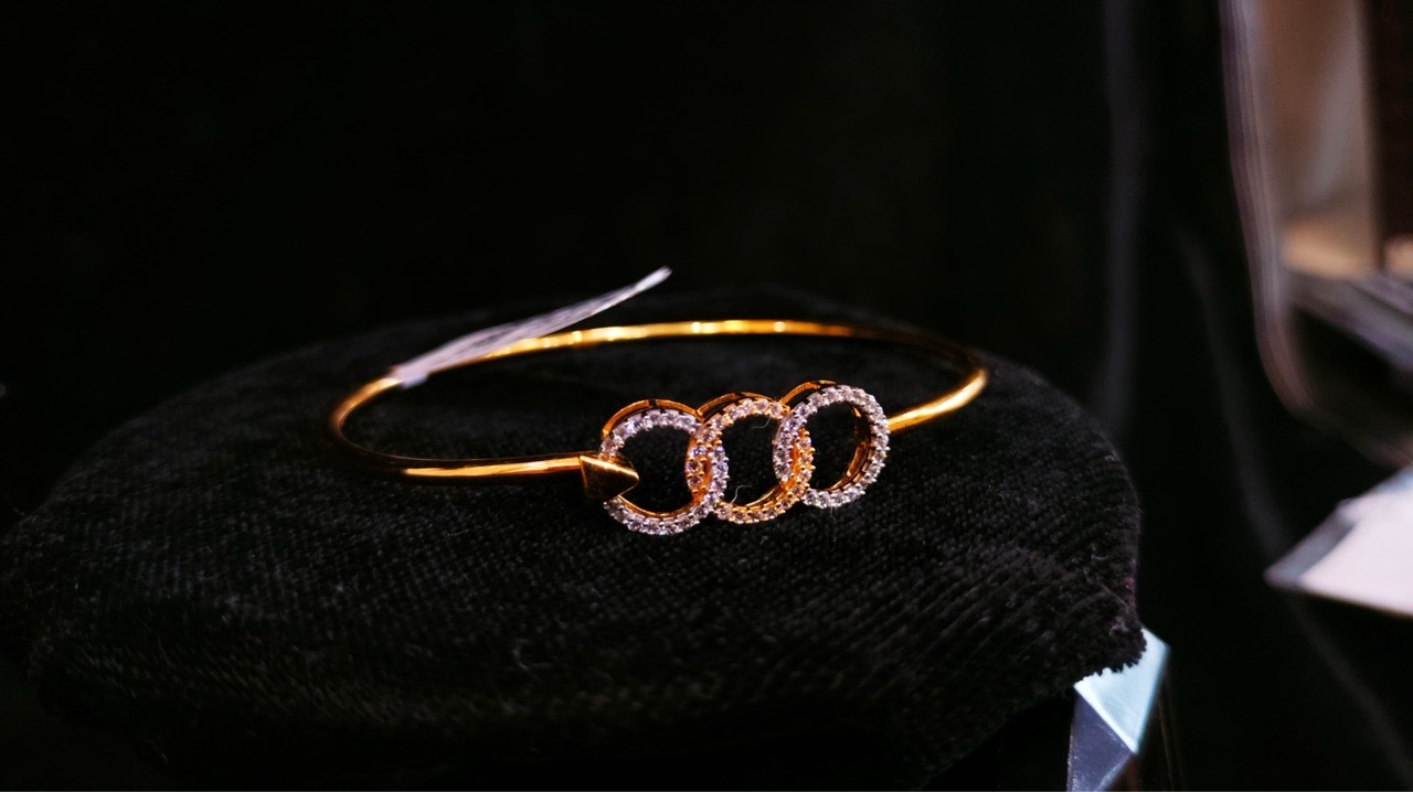 Women Bracelet / Kada view 4