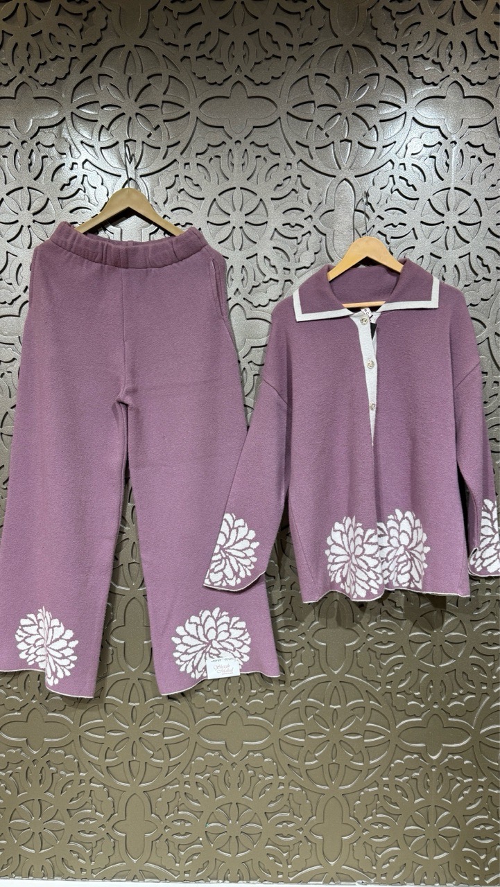 Floral Embroidered Pantsuit view 4