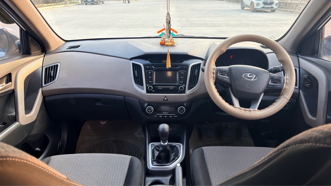 Hyundai Creta view 2