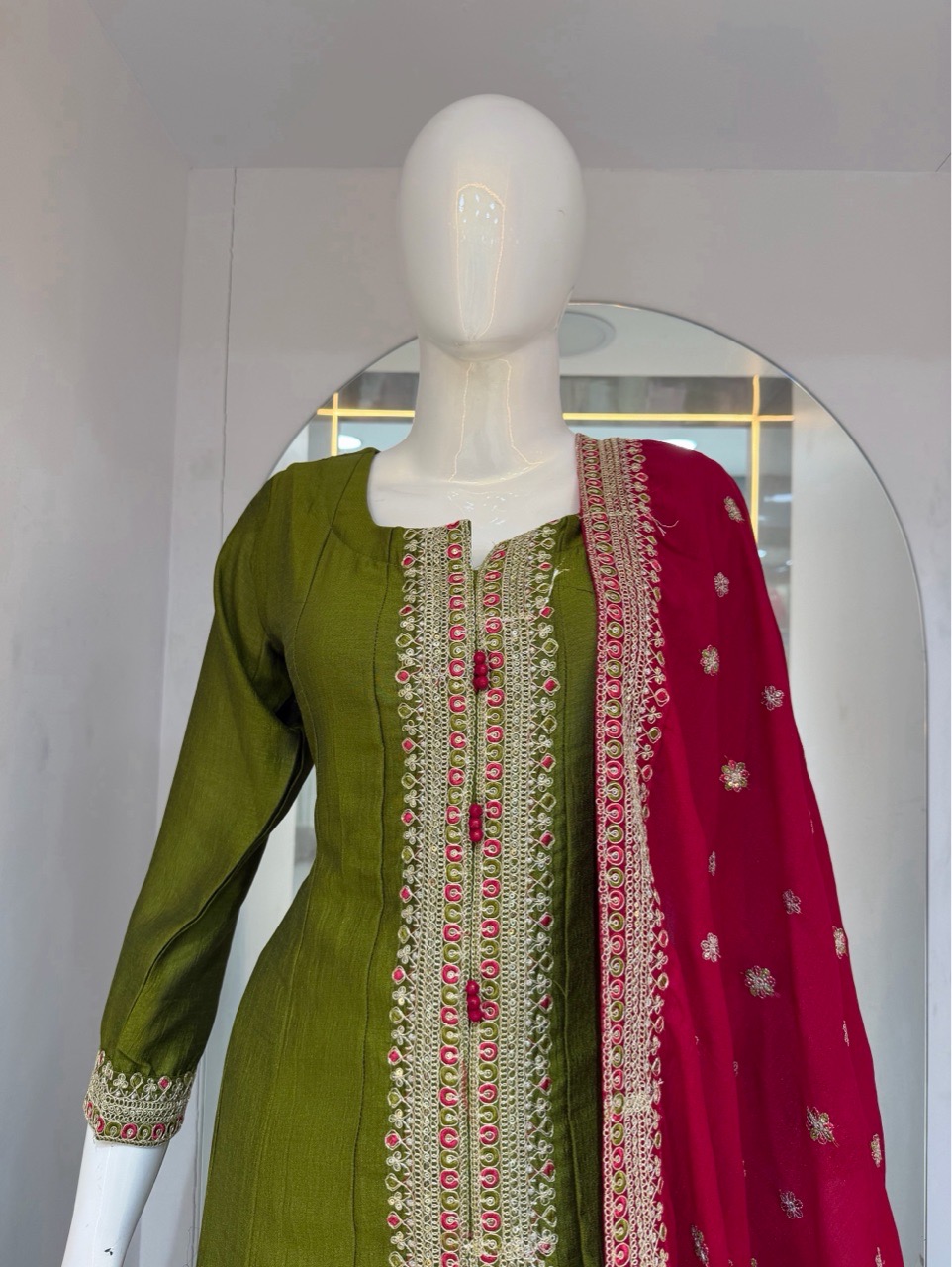 Anarkali view 4