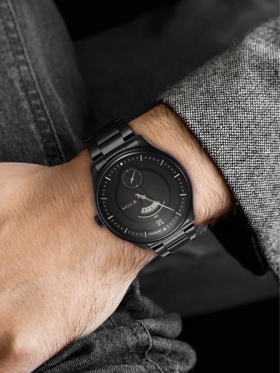 Titan Black Dial Mens Watch 90181NM01 view 5