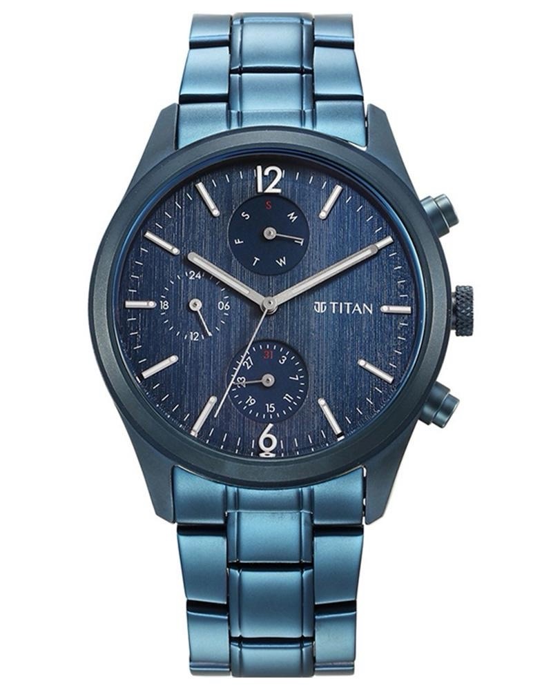 Titan Chronograph Watch NT1805QM01