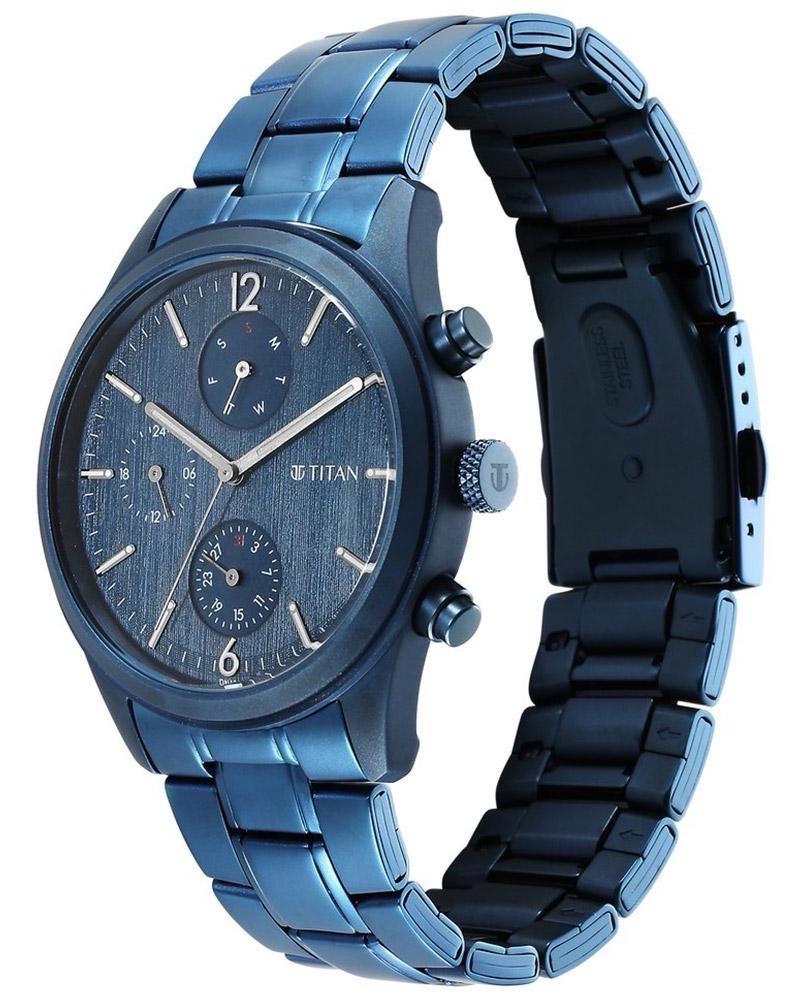 Titan Chronograph Watch NT1805QM01 view 4