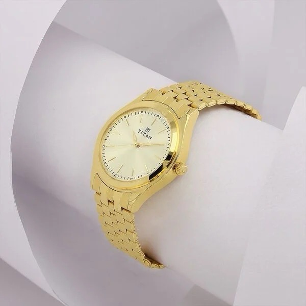 Titan Gold Watch 1648YM02