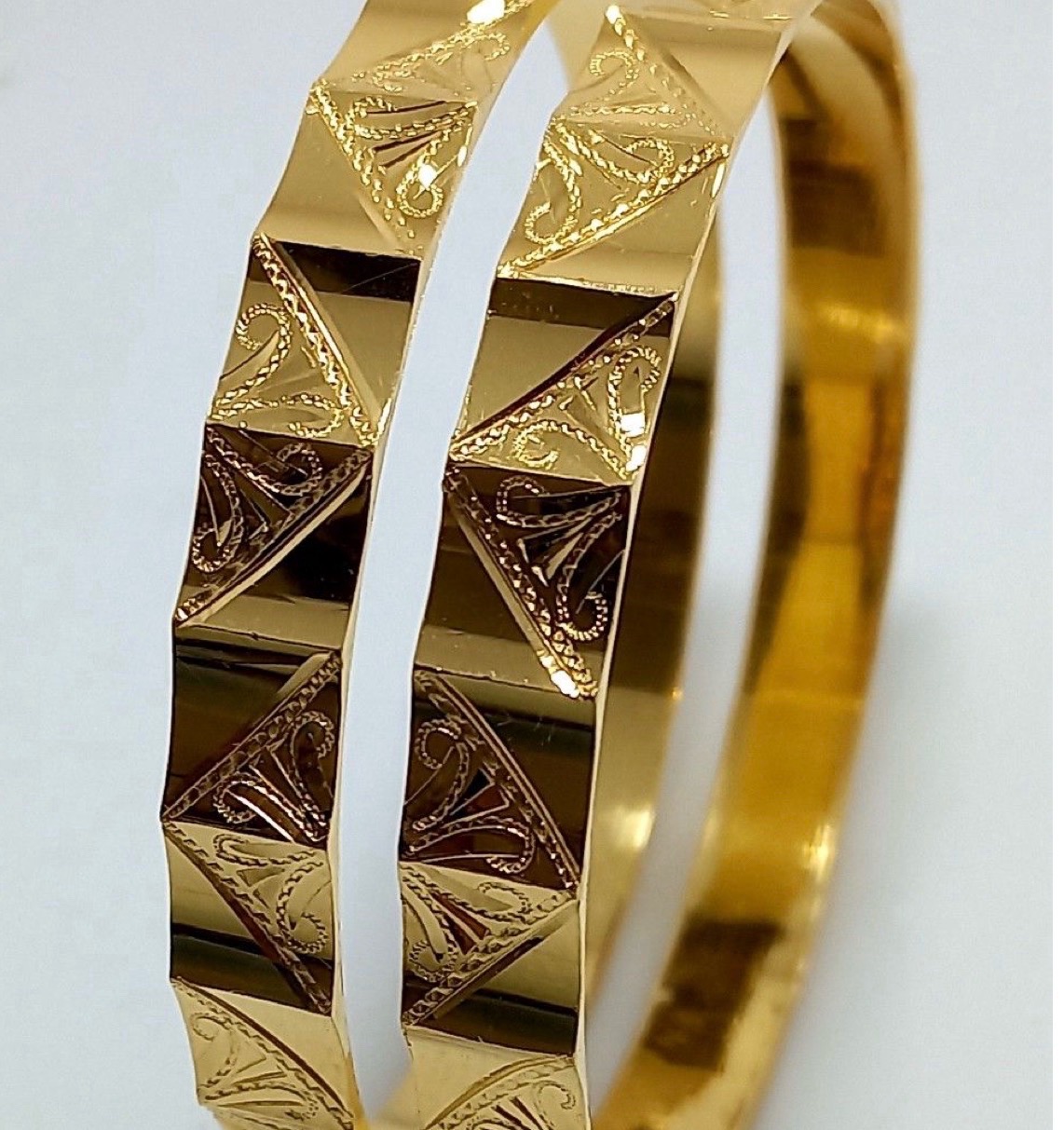Bangles Patli