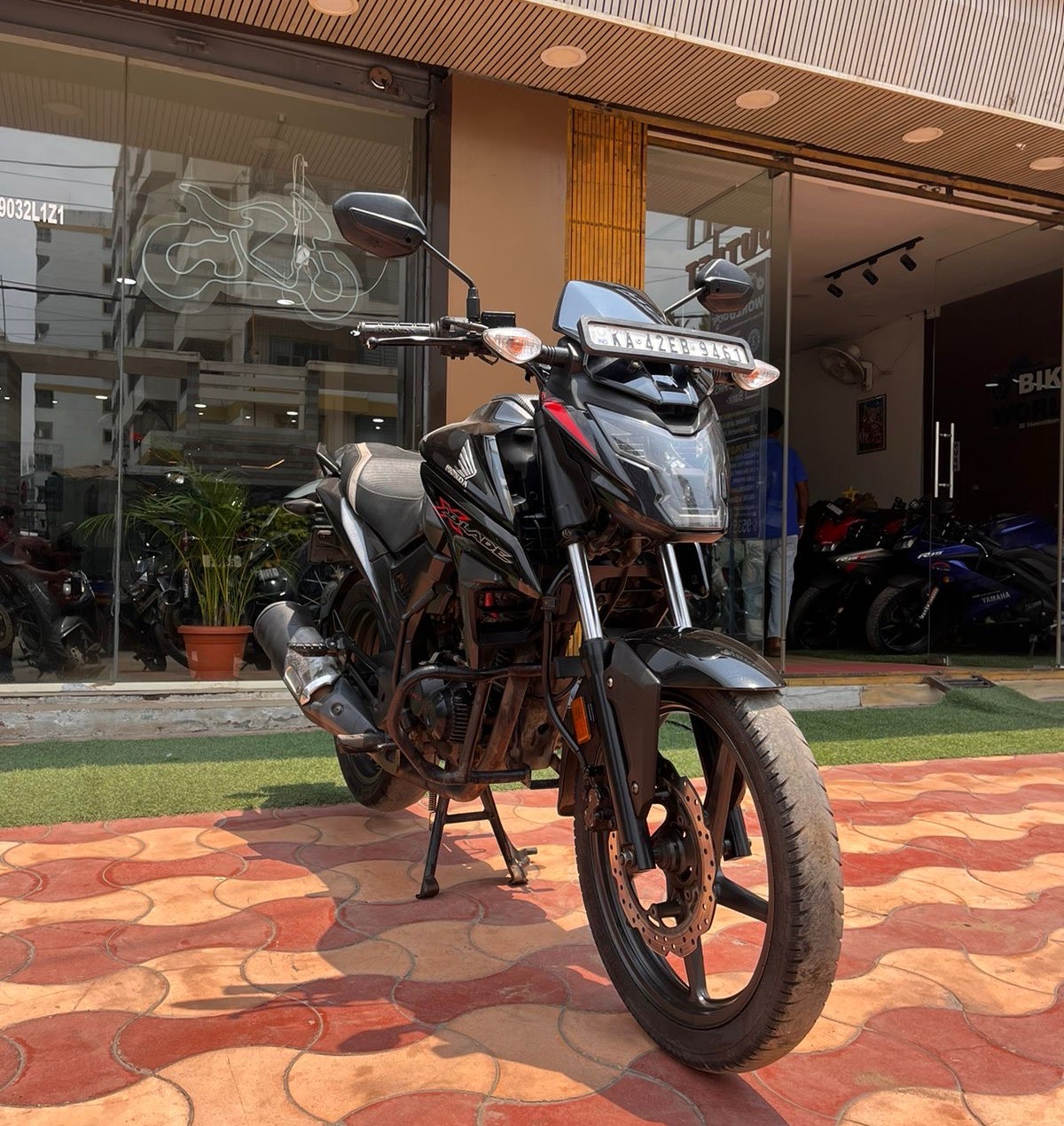 Honda X-blade