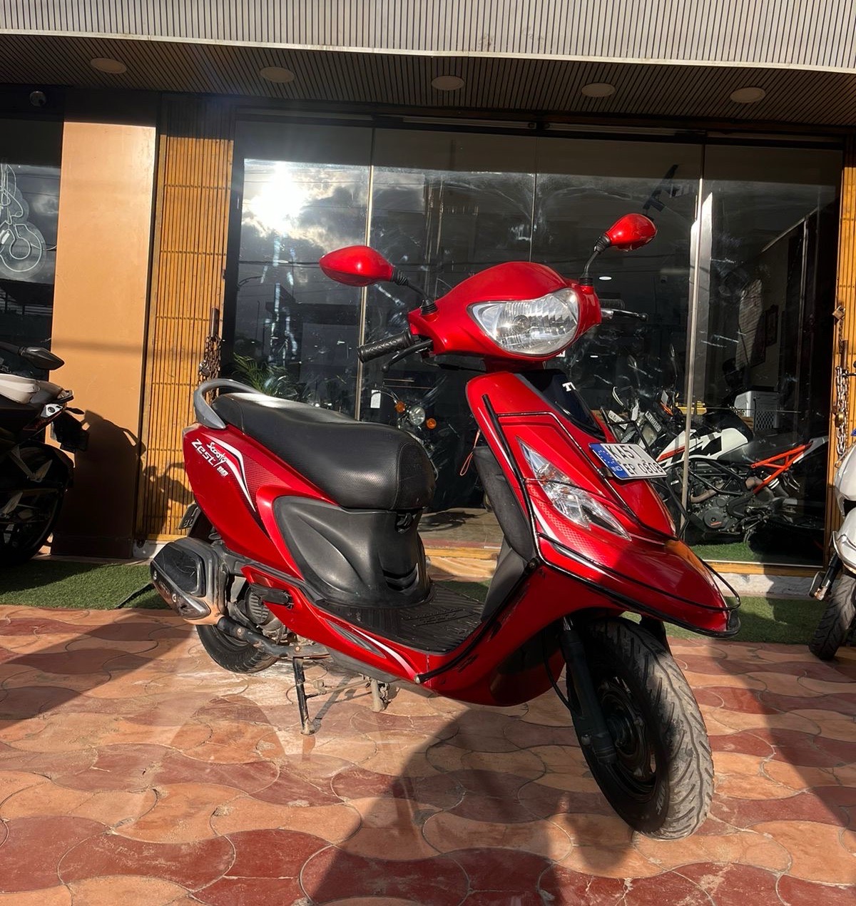 TVS scooty zest