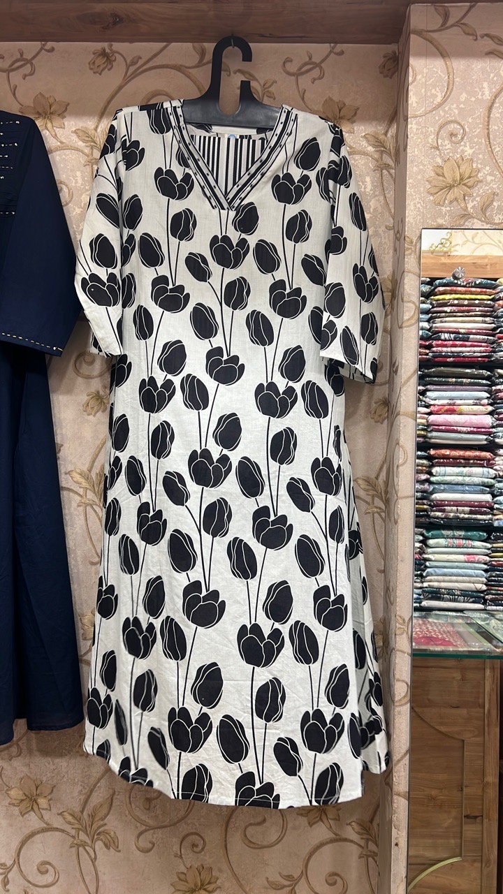 Floral Printed Kurta view 2