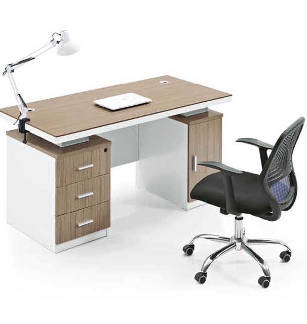 STUDY/ COMPUTER TABLES