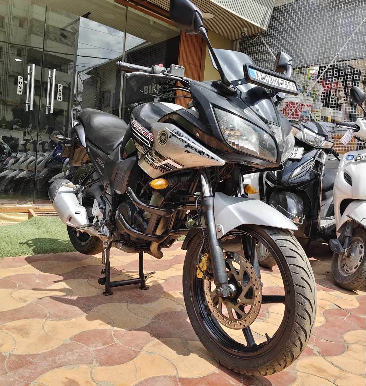 Yamaha frazer
