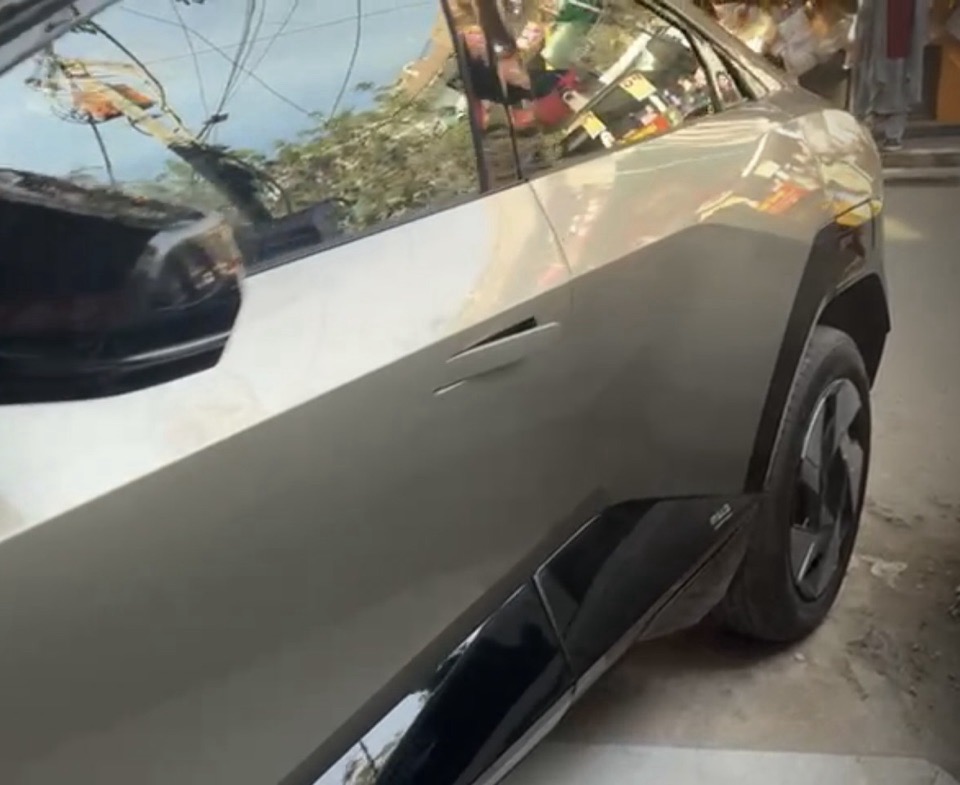 Car Teflon Polishing view 2