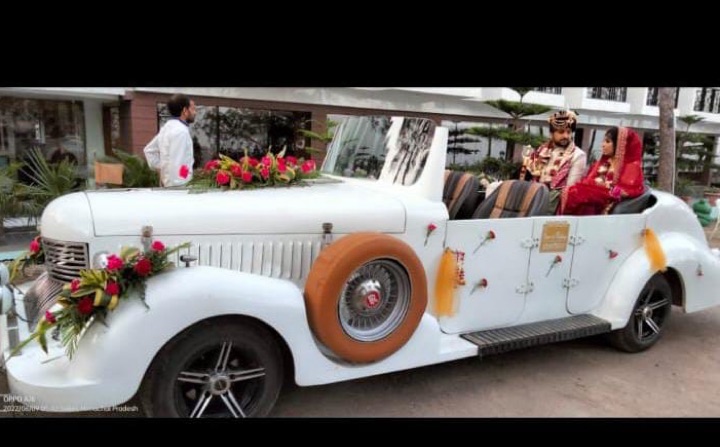 Vintage Wedding Car Rental view 2