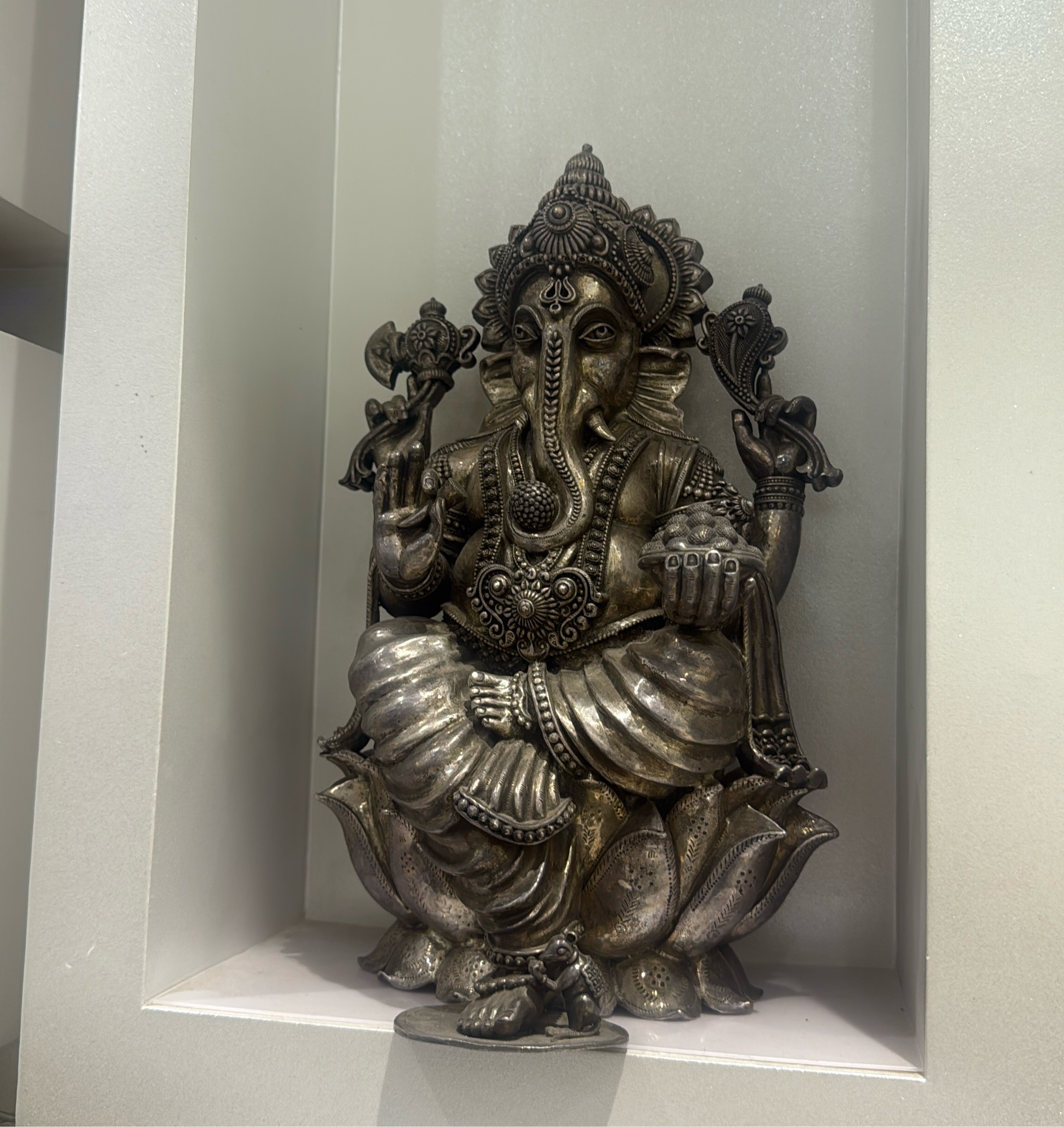 Ganesh Idol view 2