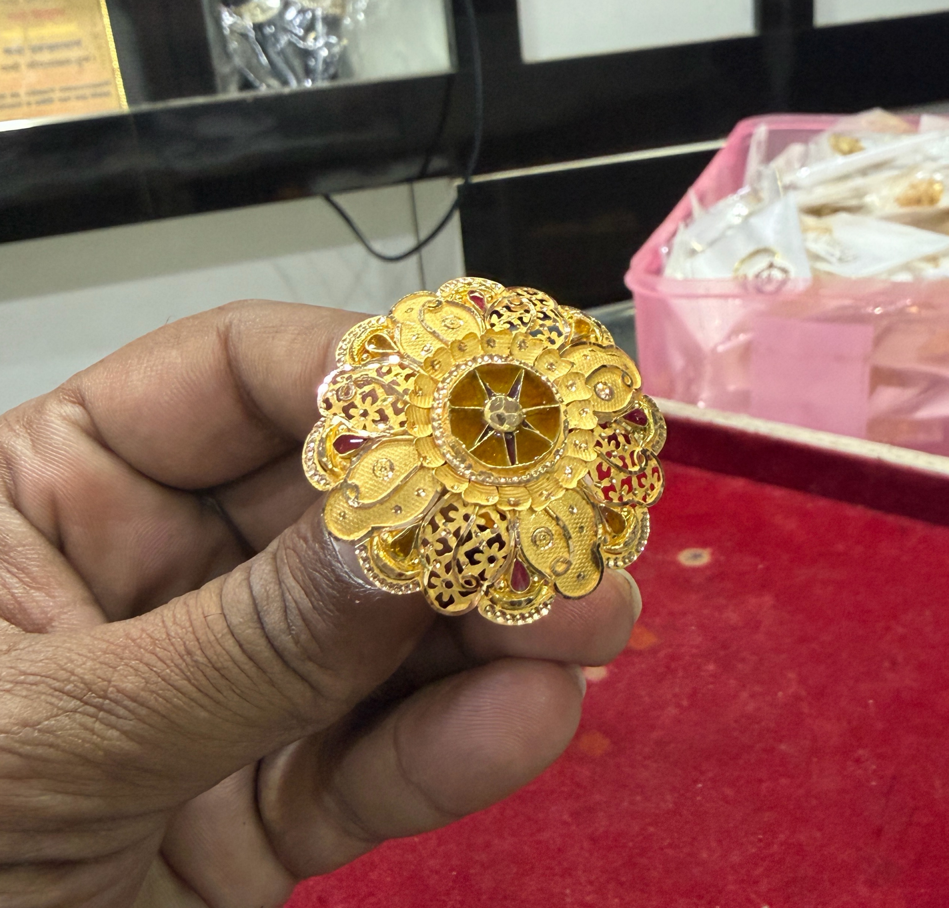 Ornate Gold Ring view 2
