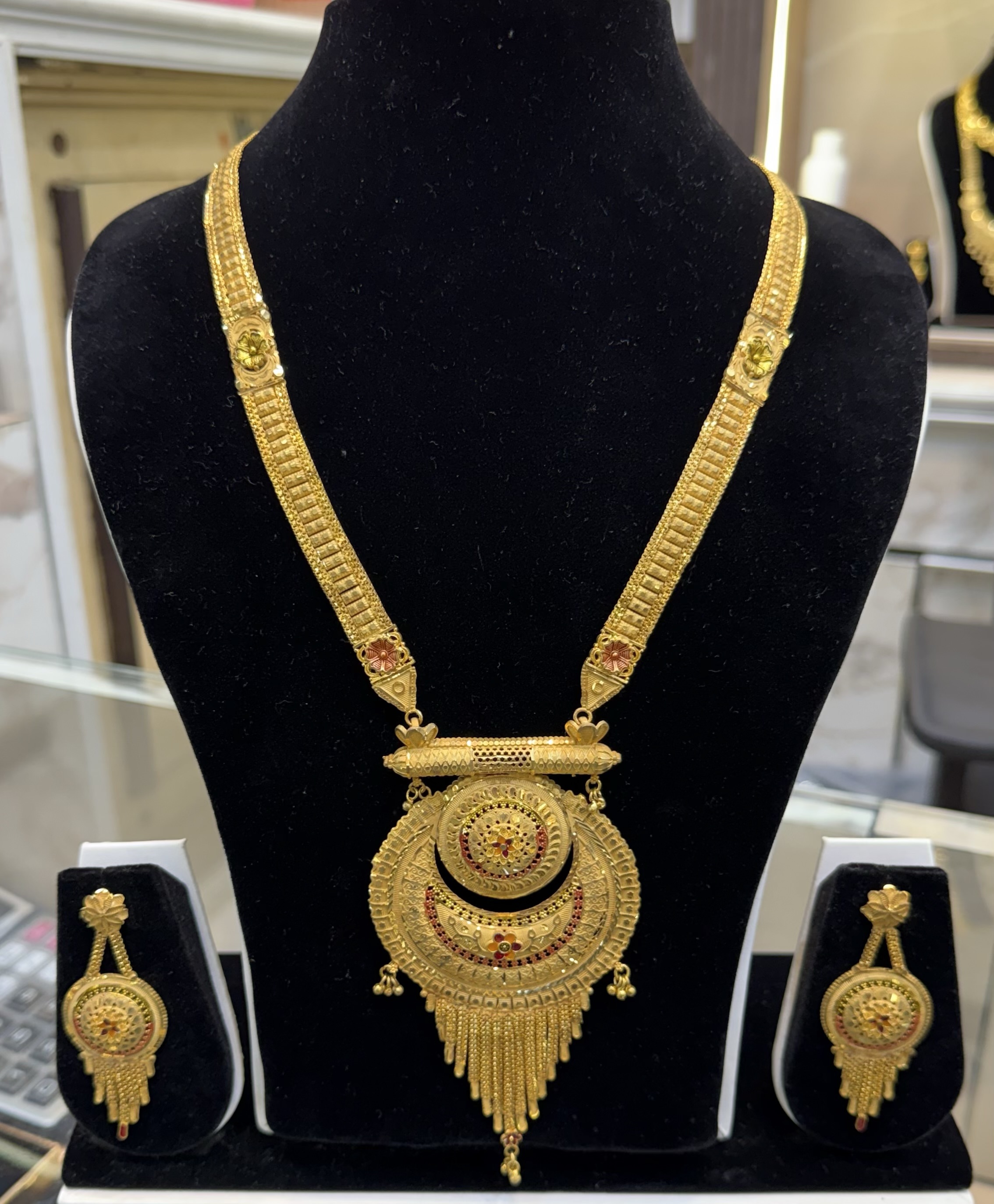 Gold Plated Traditional Necklace Set view 2