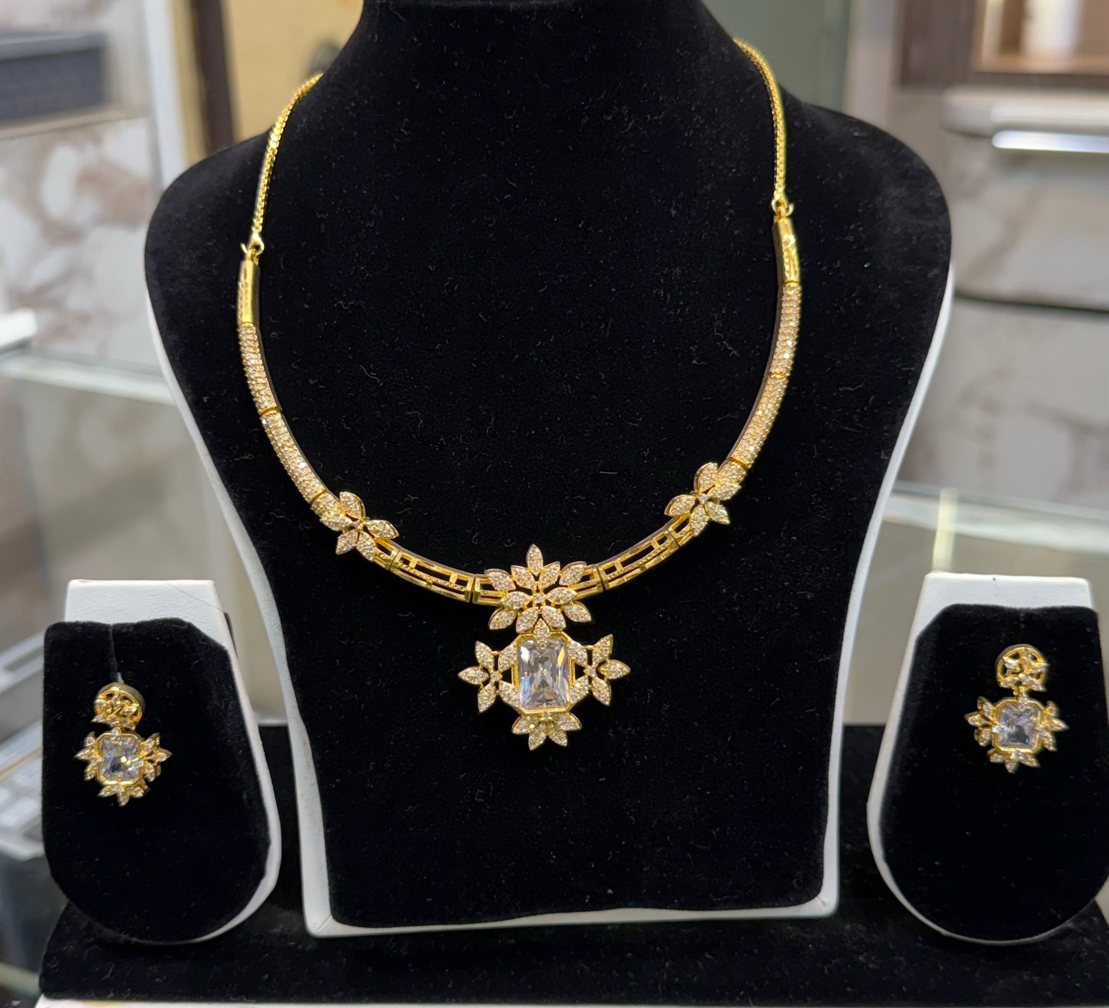 Gold Plated Floral Necklace Set view 2