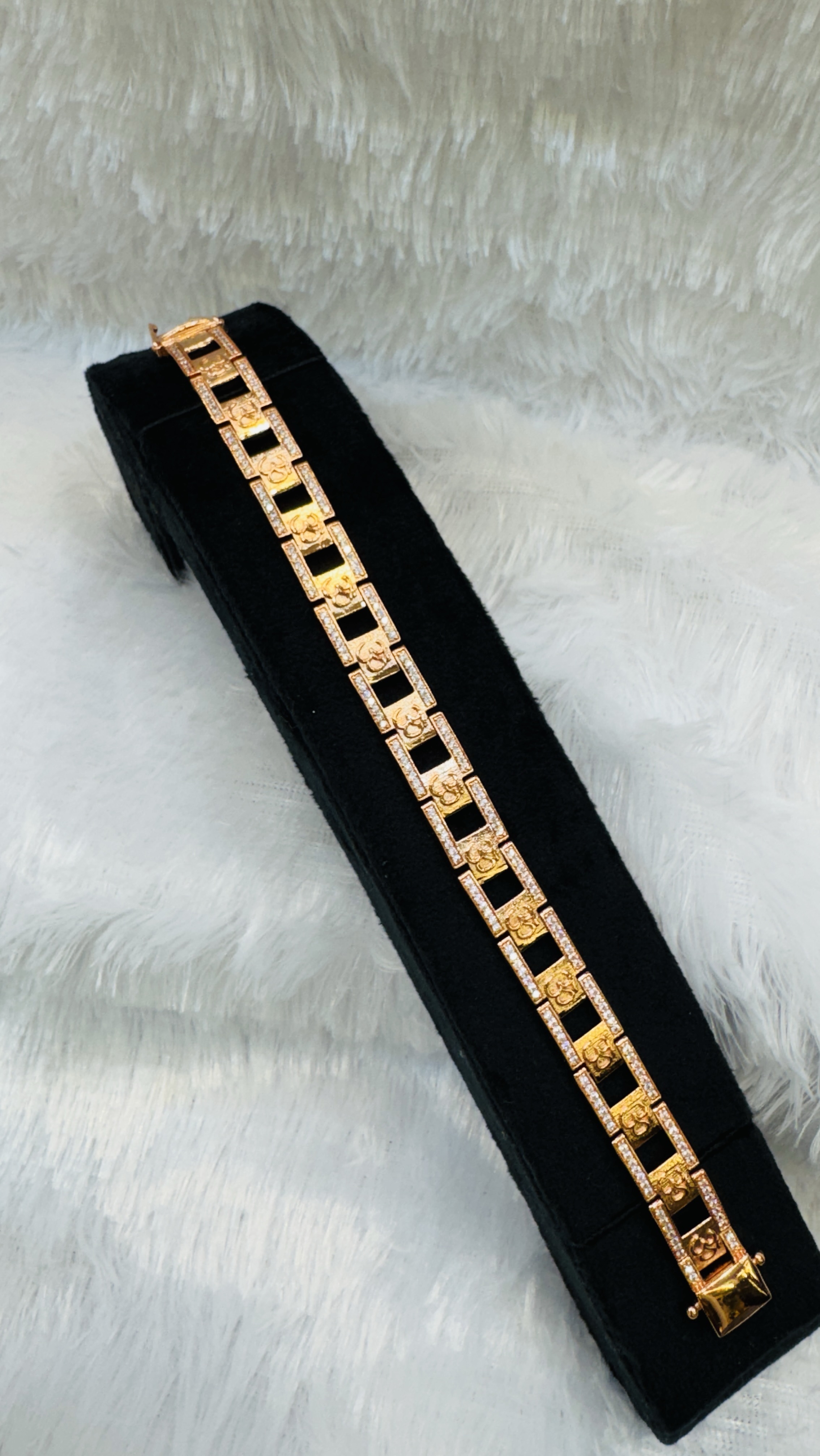 Semi Finished Elegant Gold Bracelet view 2