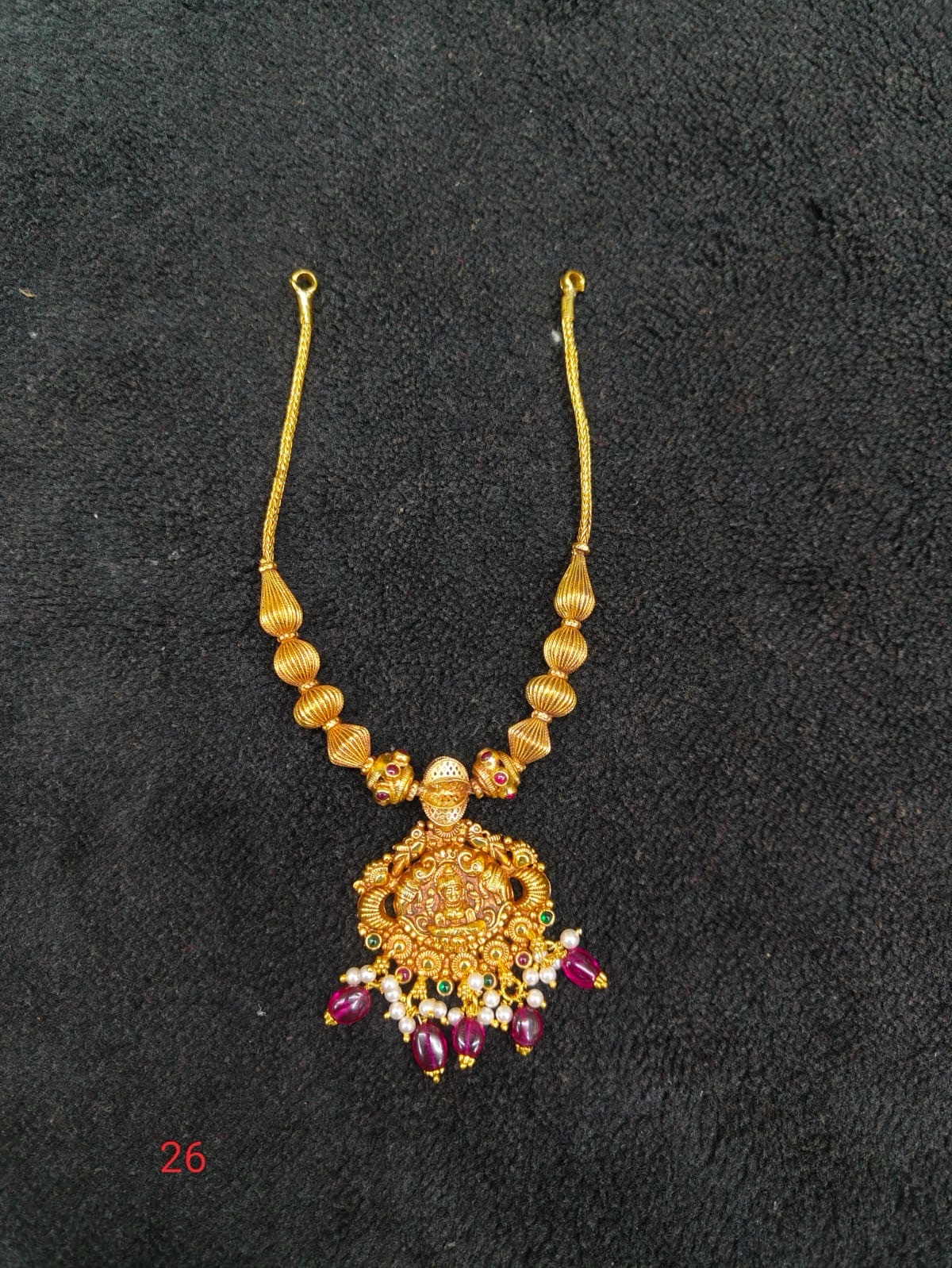 Traditional Gold Necklace view 2