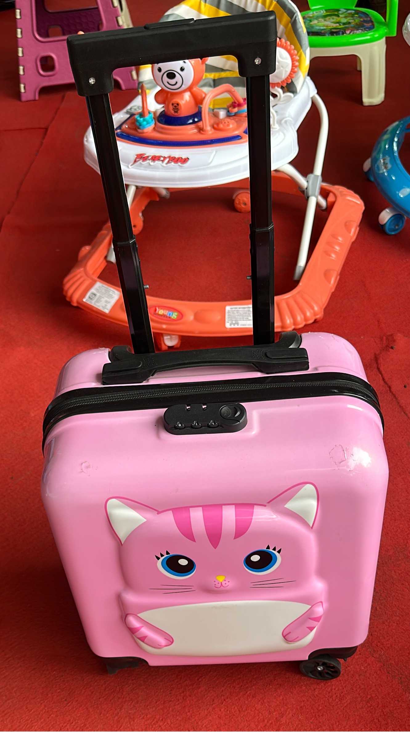 Pink Cat Suitcase view 2