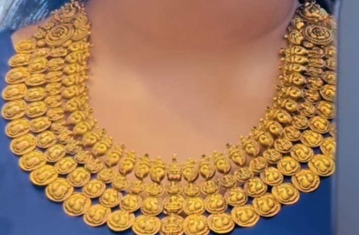 Traditional Gold Coin Necklace view 2